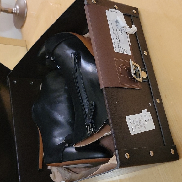 Alaia Bombe Booties Brand New w/tag - Picture 5 of 9